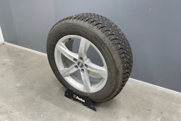 met. sininen Audi Q5 2017 kuva 14.