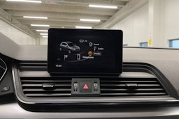 met. sininen Audi Q5 2017 kuva 17.