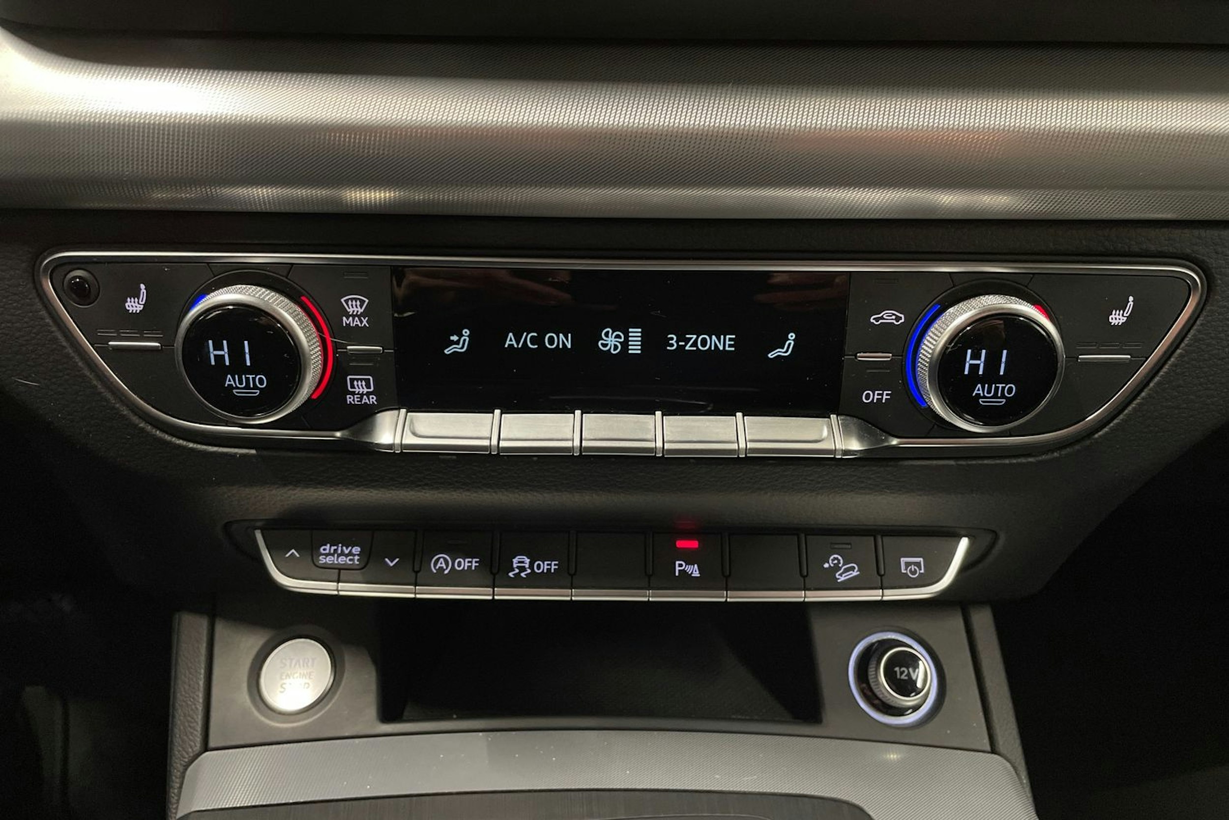 met. sininen Audi Q5 2017 kuva 21.