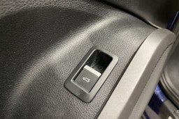 met. sininen Audi Q5 2017 kuva 26.