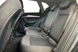 vihreä Audi Q5 2017 kuva 8.