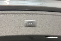 vihreä Audi Q5 2017 kuva 15.