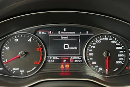 vihreä Audi Q5 2017 kuva 21.