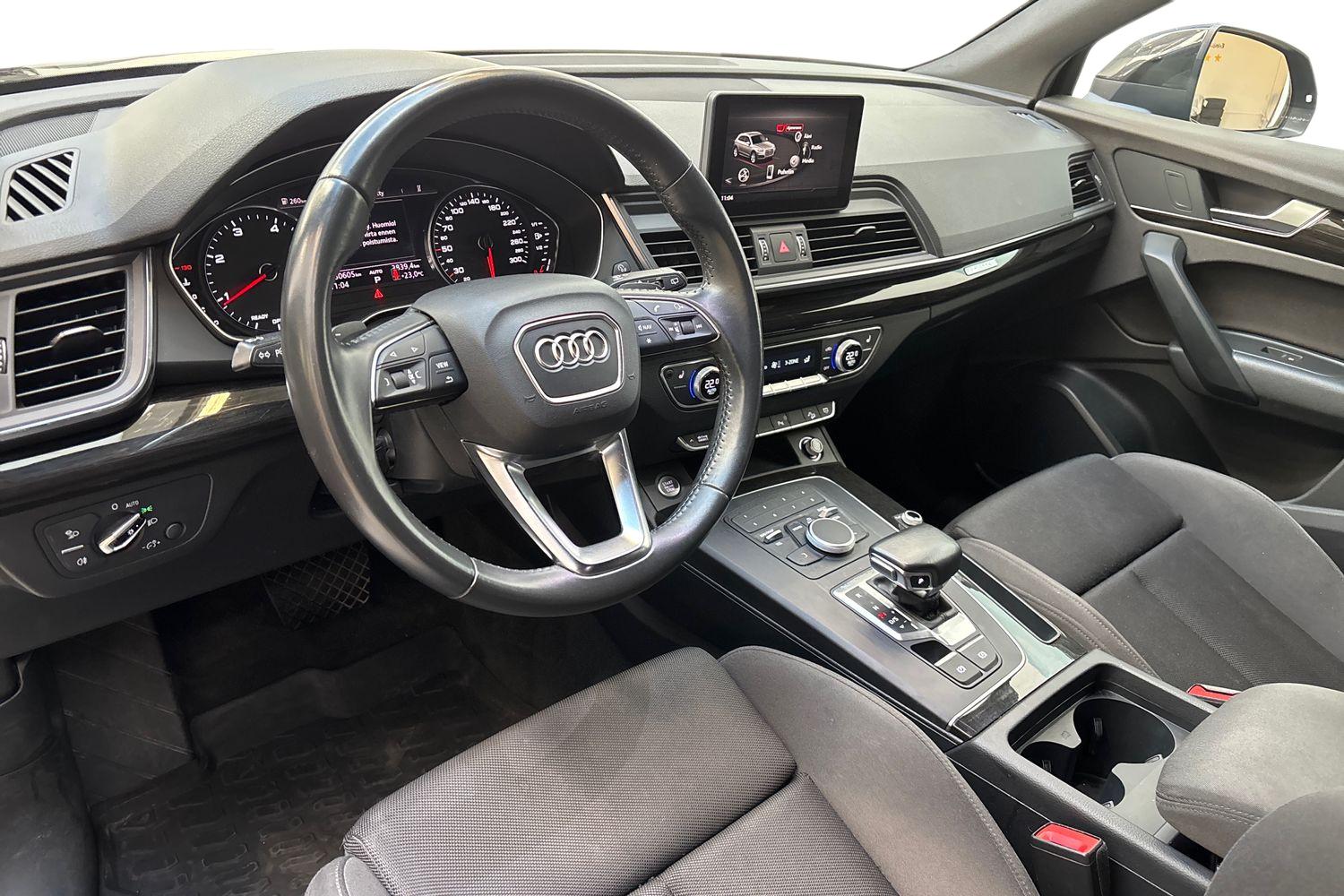 Audi Q5 2018, photo 6/28