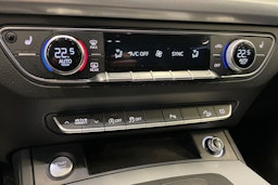 Sininen Audi Q5 2018 kuva 20.