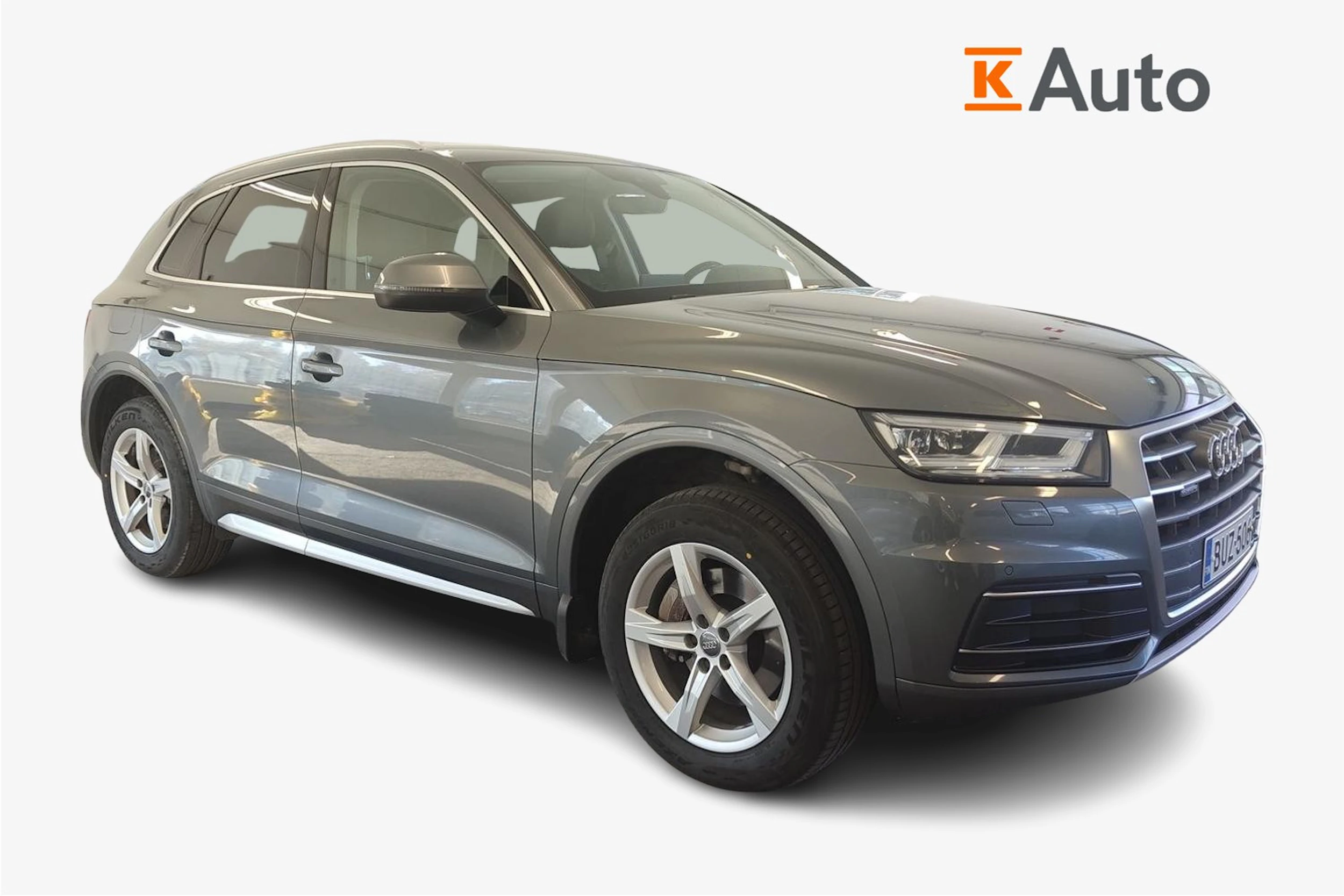 harmaa Audi Q5 2018 kuva 1.