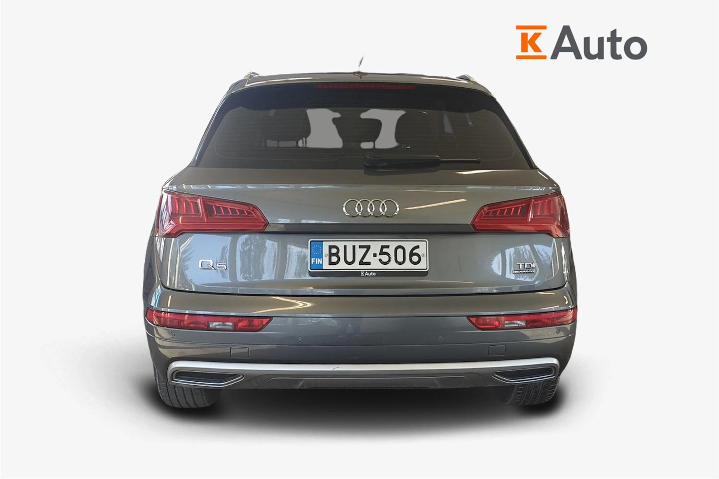 harmaa Audi Q5 2018 kuva 4.