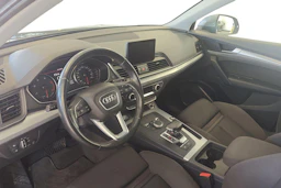 harmaa Audi Q5 2018 kuva 8.