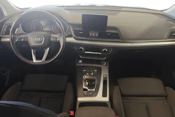 harmaa Audi Q5 2018 kuva 9.