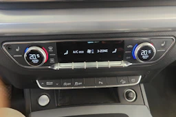 harmaa Audi Q5 2018 kuva 21.
