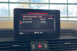 harmaa Audi Q5 2018 kuva 24.