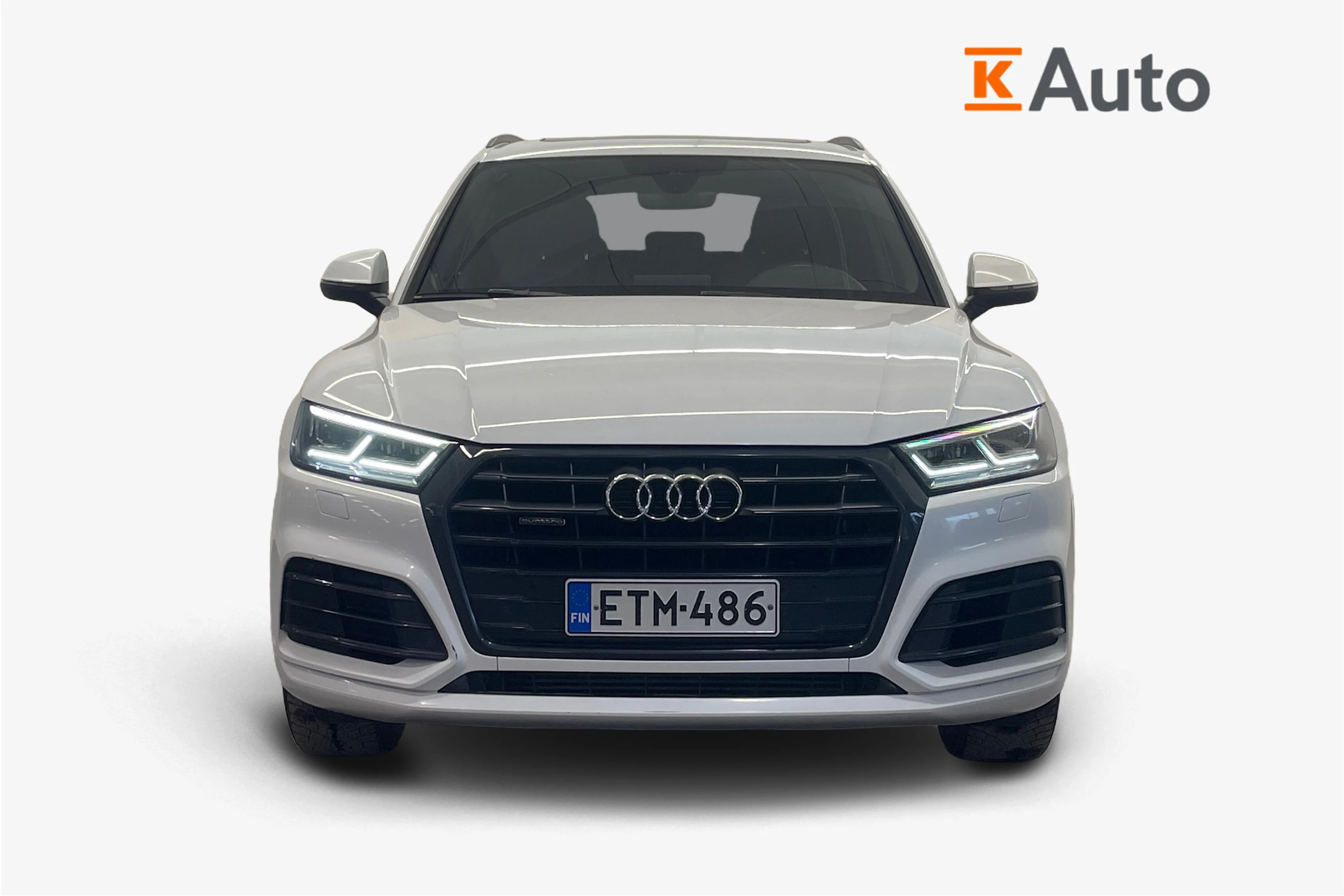 valkoinen Audi Q5 2018 kuva 4.