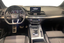 valkoinen Audi Q5 2018 kuva 7.