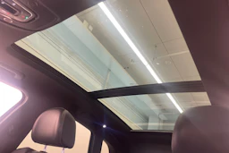 valkoinen Audi Q5 2018 kuva 16.