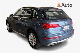 sininen Audi Q5 2018 kuva 2.