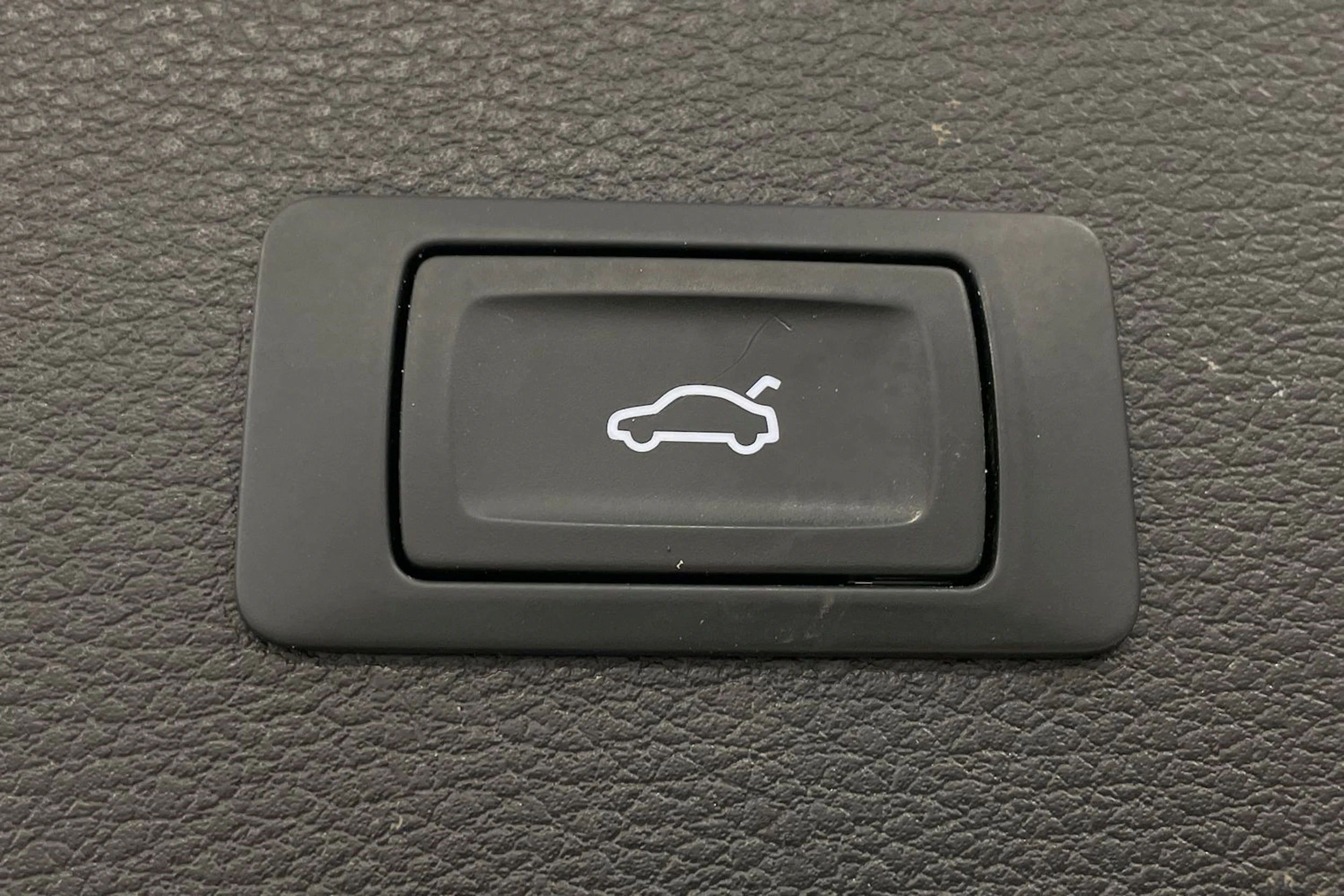 hopea Audi Q5 2018 kuva 25.