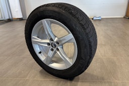 Valkoinen Audi Q5 2018 kuva 18.