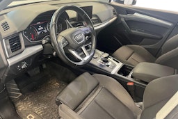 valkoinen Audi Q5 2018 kuva 3.