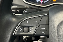 valkoinen Audi Q5 2018 kuva 28.