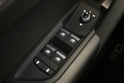 valkoinen Audi Q5 2018 kuva 31.