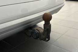 valkoinen Audi Q5 2018 kuva 33.