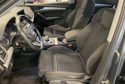 met. harmaa Audi Q5 2018 kuva 11.