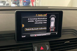 met. harmaa Audi Q5 2018 kuva 17.