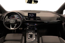 harmaa Audi Q5 2018 kuva 7.
