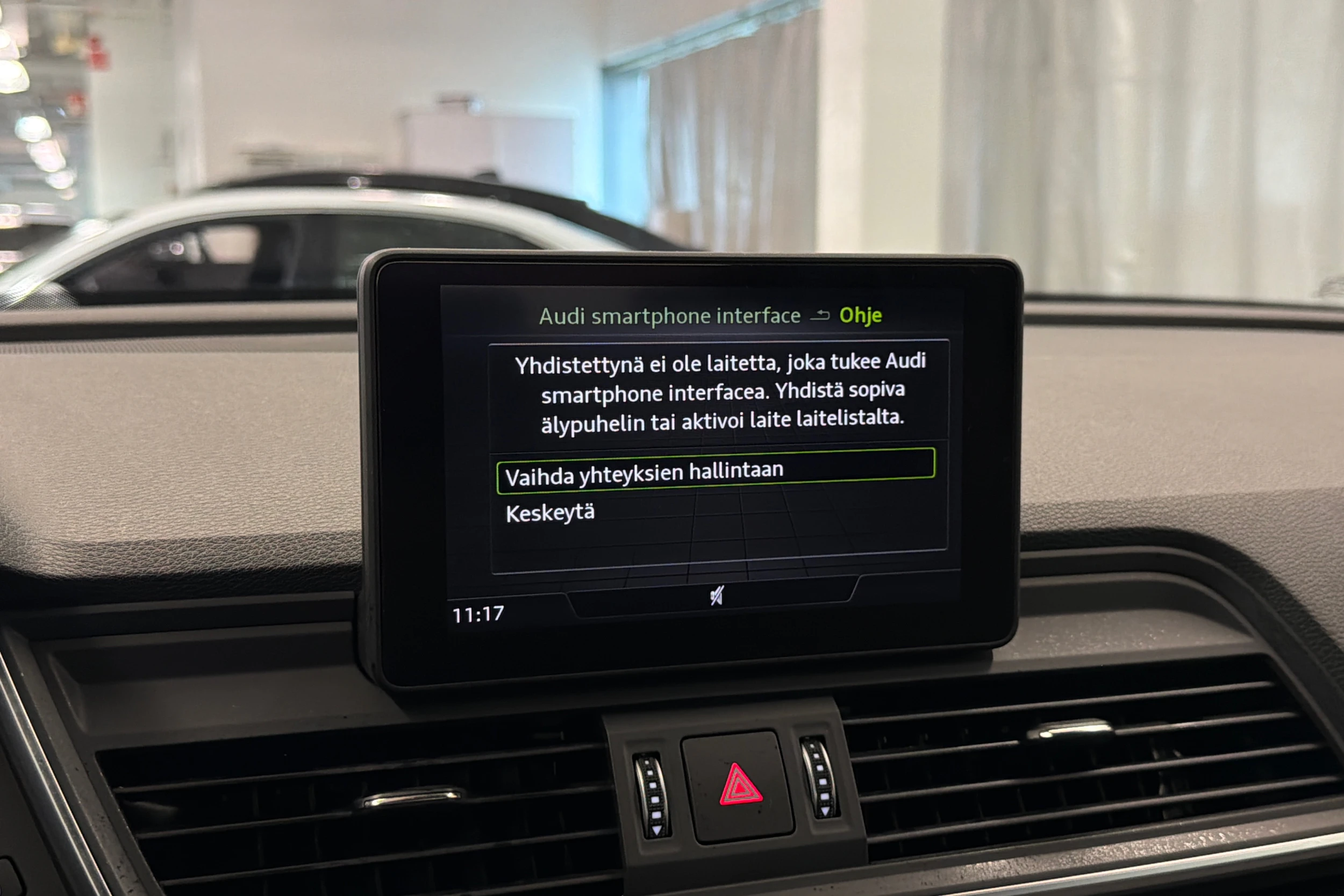 harmaa Audi Q5 2018 kuva 25.