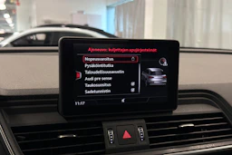 harmaa Audi Q5 2018 kuva 27.