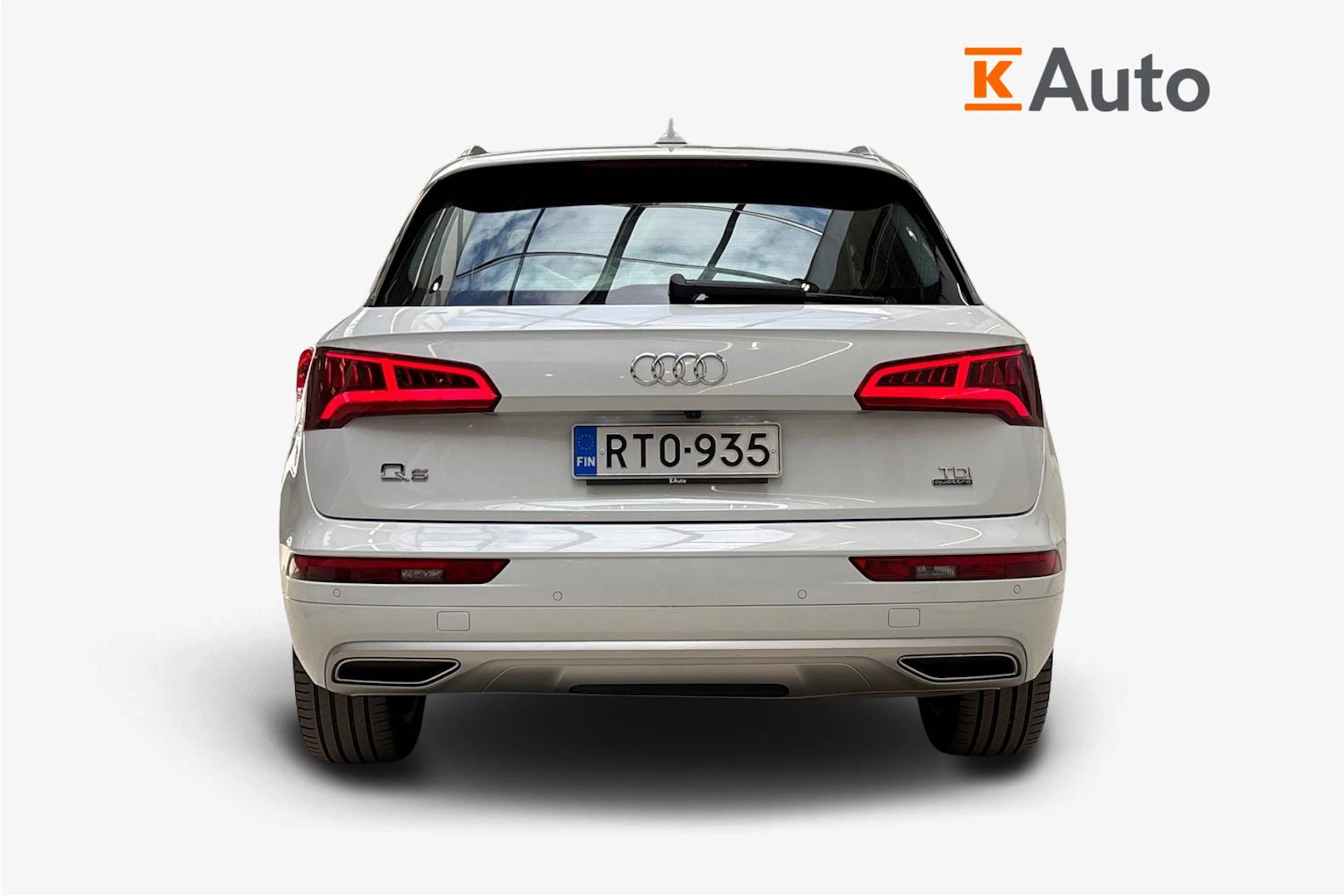 valkoinen Audi Q5 2018 kuva 4.
