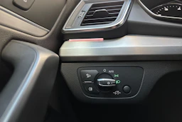 valkoinen Audi Q5 2018 kuva 19.