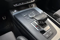 valkoinen Audi Q5 2018 kuva 25.