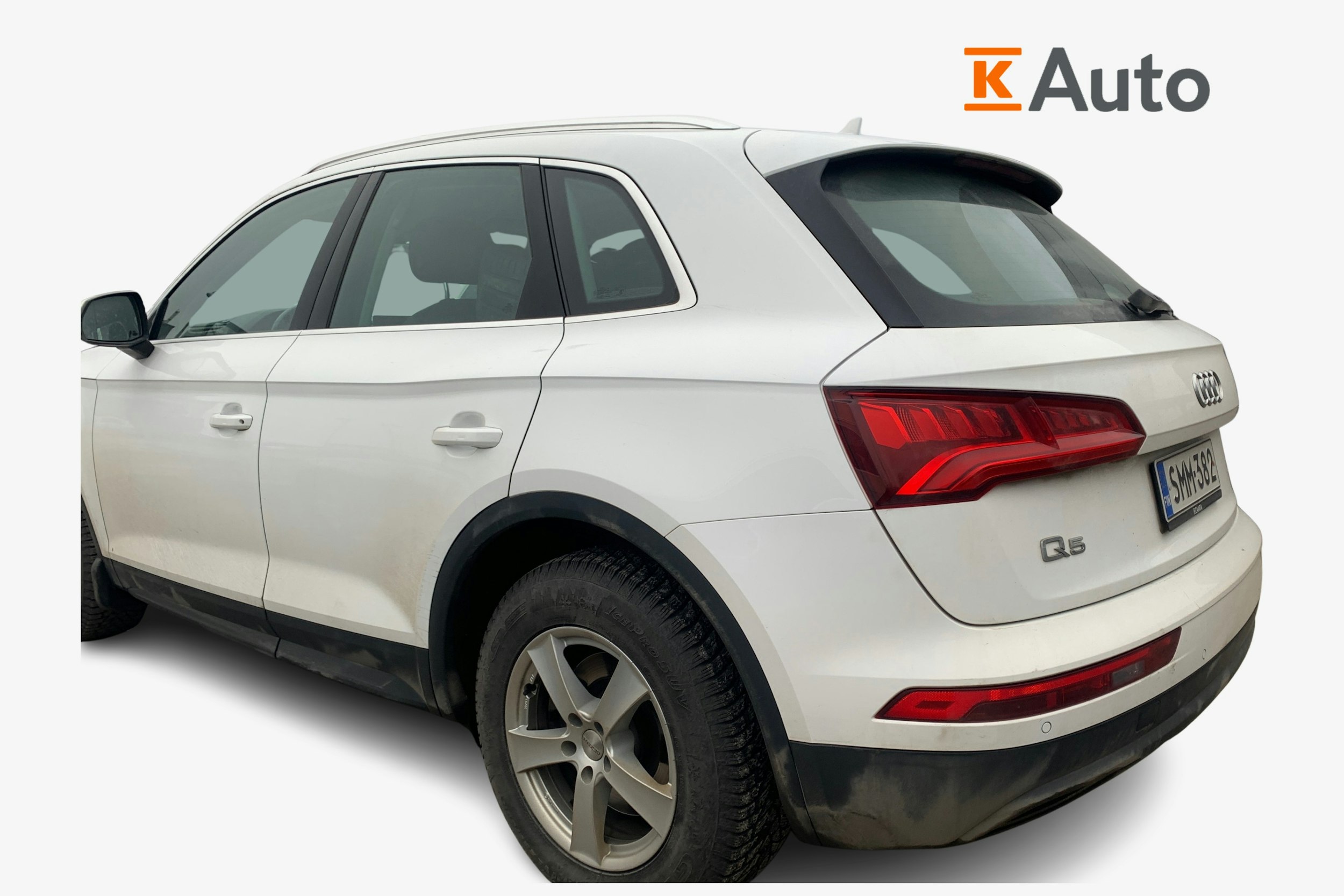 valkoinen Audi Q5 2018 kuva 2.