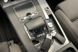 Hopea Audi Q5 2018 kuva 14.