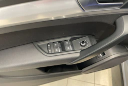 Hopea Audi Q5 2018 kuva 16.