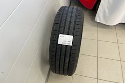 Hopea Audi Q5 2018 kuva 22.
