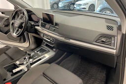 Hopea Audi Q5 2018 kuva 23.