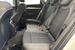valkoinen Audi Q5 2018 kuva 8.