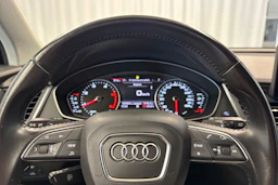 valkoinen Audi Q5 2018 kuva 25.