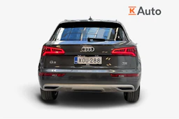 harmaa Audi Q5 2018 kuva 4.
