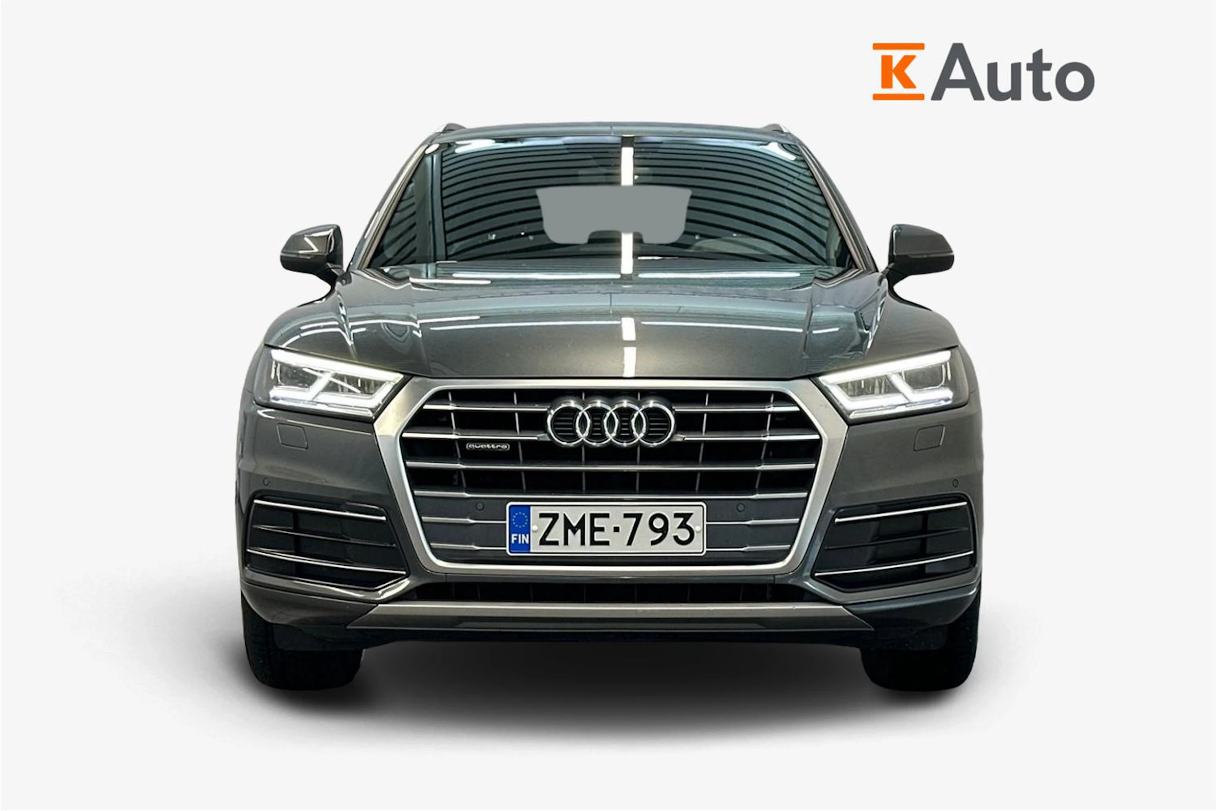 harmaa Audi Q5 2018 kuva 4.