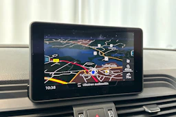 harmaa Audi Q5 2018 kuva 27.