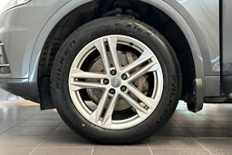 harmaa Audi Q5 2018 kuva 30.