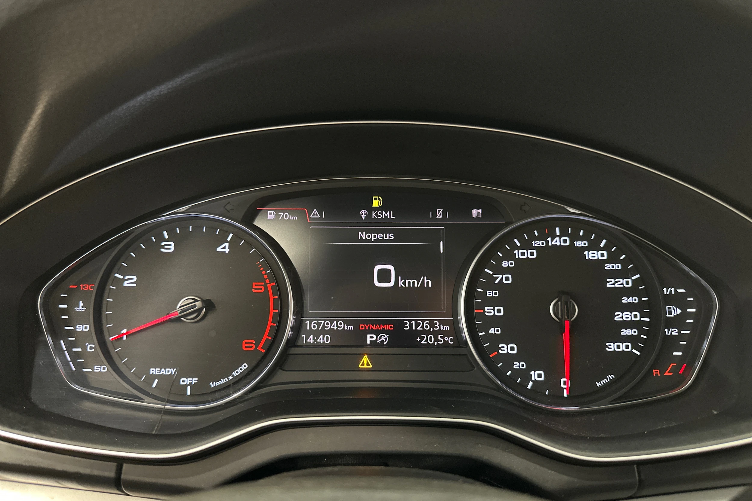 harmaa Audi Q5 2019 kuva 15.