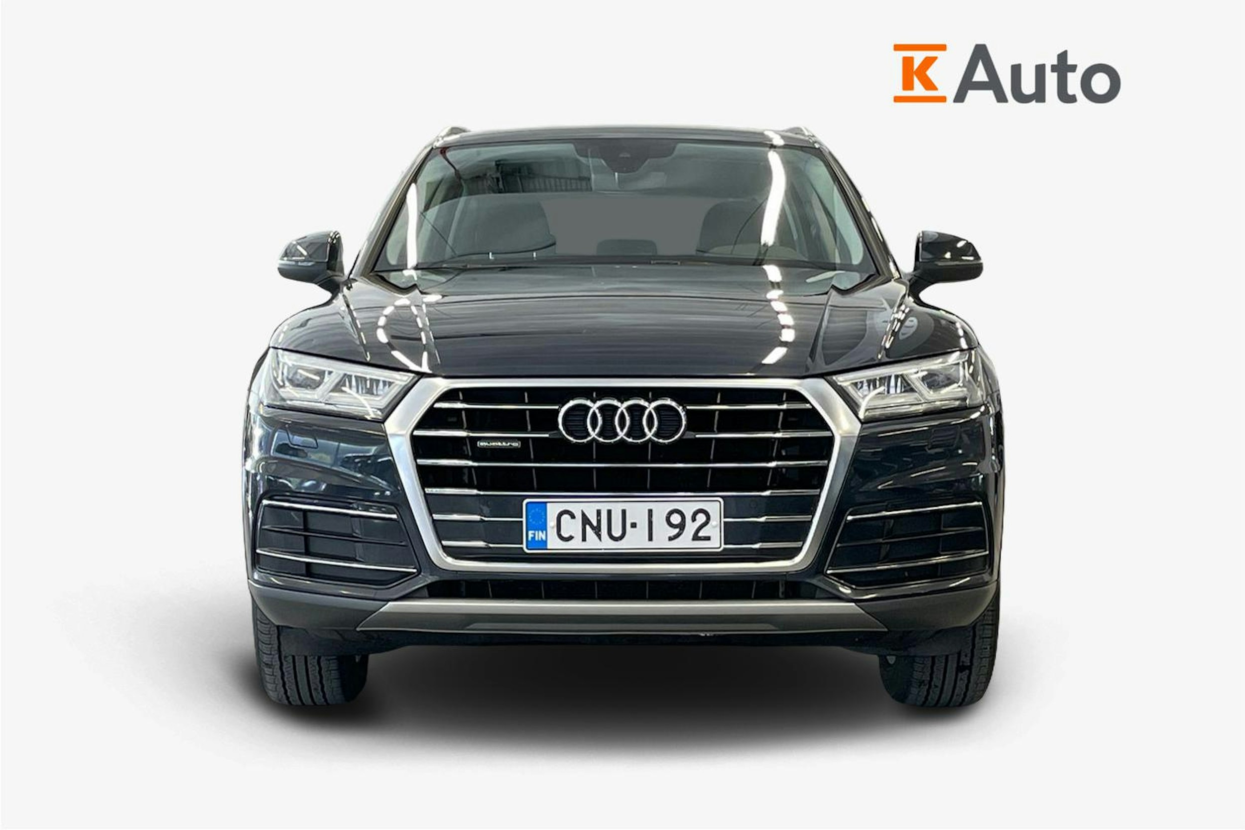 sininen Audi Q5 2019 kuva 5.