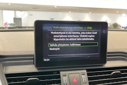 sininen Audi Q5 2019 kuva 20.