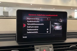 sininen Audi Q5 2019 kuva 22.