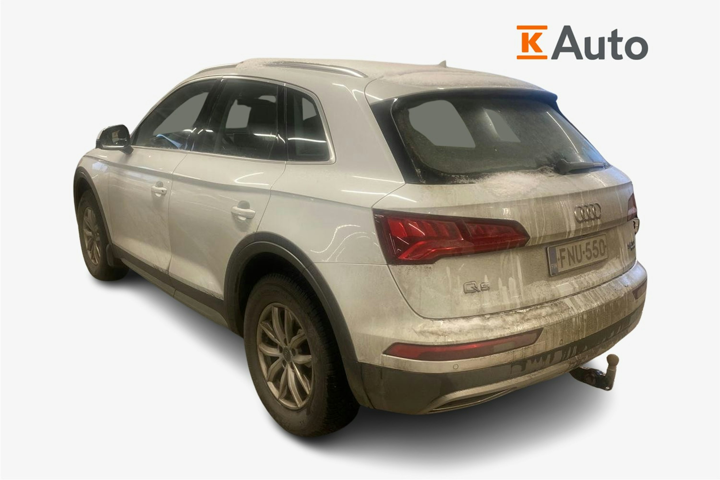 Valkoinen Audi Q5 2019 kuva 2.
