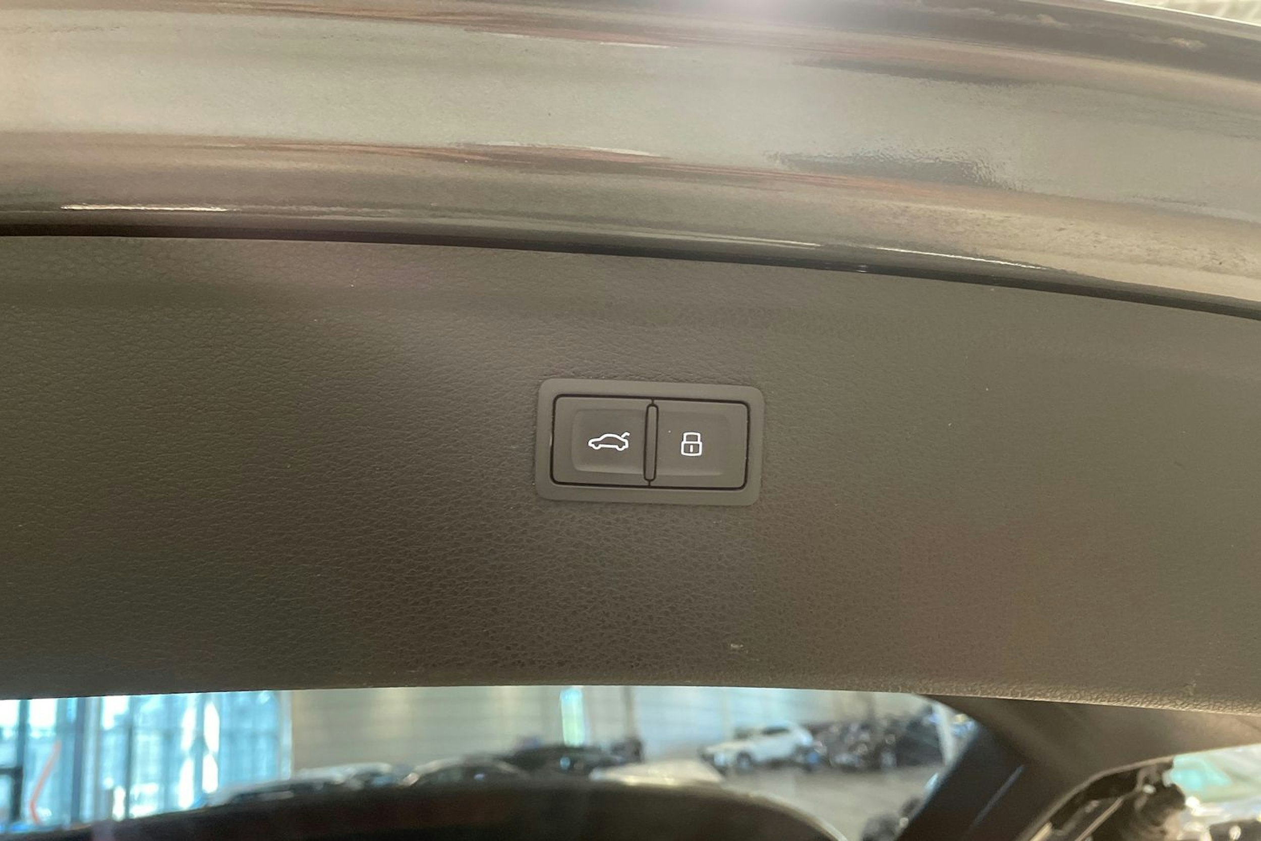 met. harmaa Audi Q5 2019 kuva 24.